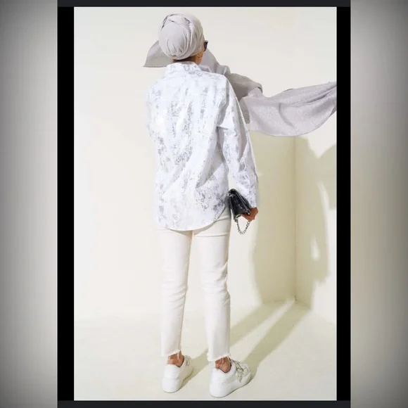 Zara Brushed Silver Metallic Foil White Cotton Button-Up Blouse | S | NWT - Picture 5 of 12